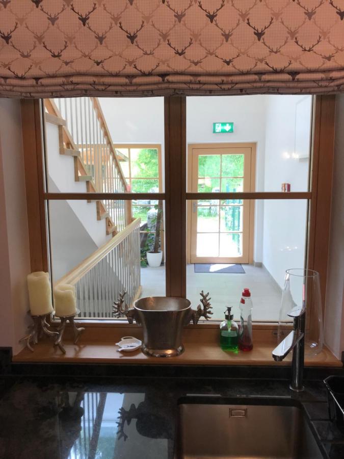 Ferienwohnung Platzhirsch Haus im Ennstal Exterior foto