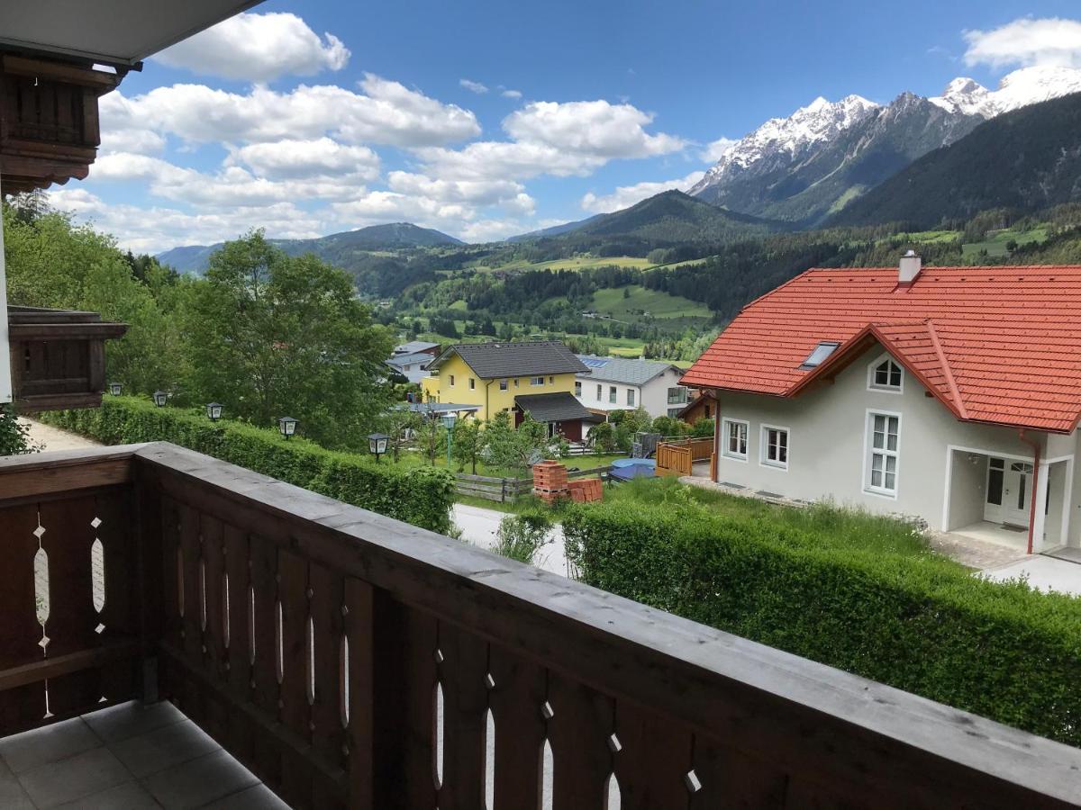 Ferienwohnung Platzhirsch Haus im Ennstal Exterior foto
